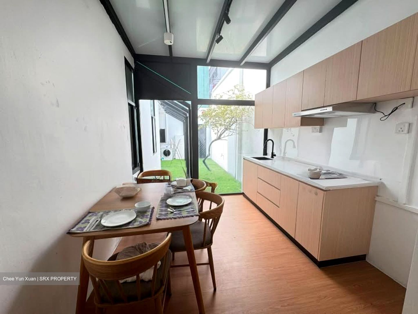 Hindoo Road (D8), Shop House #593648911